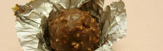Recept za domaće Ferero Roše kuglice, bolje od originala