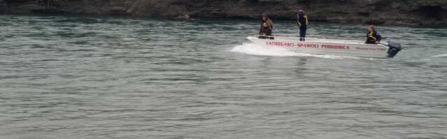 MLADIĆ SPASAO ŽENU IZ NABUJALE MORAČE: Drama u gluvo doba noći - Video je kako skače sa mosta, nije razmišljao ni sekundu