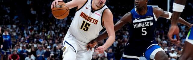 Jokić stigao NBA legendu: Oborio rekord star decenijama, i to duplo brže od Amerikanca