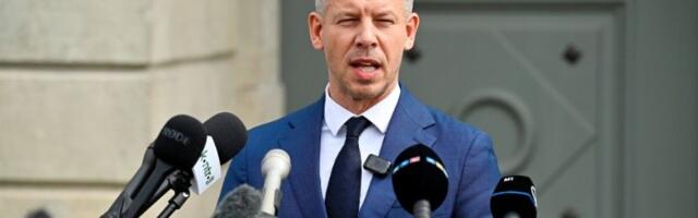 "Ne gajite zmiju u nedrima": Poruka Mađaru oko partnerstva sa SVM