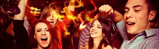 Rasturena korona žurka, 25 ljudi na splavu