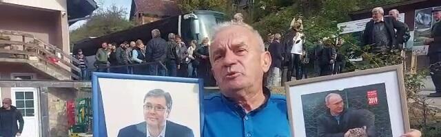 Ево како су мештани Девића прославили отварање пута