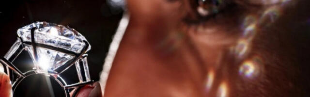 ŽENE KOJE IMAJU OVAJ DATUM ROĐENJA, SLEDI BOGATA UDAJA Kupaće se u parama!