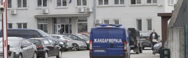 BRUTALNA SAČEKUŠA NA VOŽDOVCU! Maskiran šipkom pretukao građevinskog investitora!