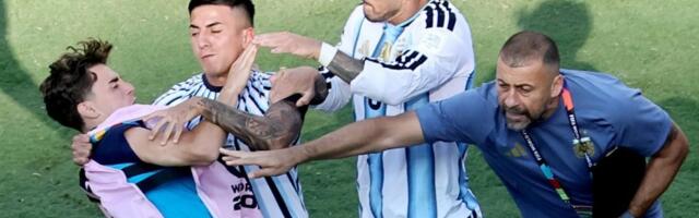 Neslavan kraj Mundijala: Paredes dobio crveni karton po završetku meča (VIDEO)