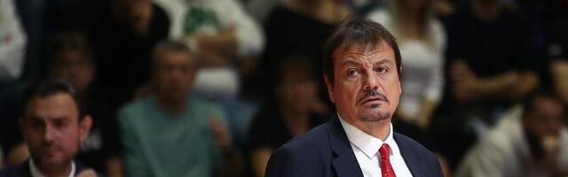 Kakva scena u Pioniru: Navijači Srbije skandirali ime Vase Micića i time uputili jaku poruku Erginu Atamanu