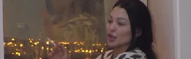 MAJA MARINKOVIĆ SE VUKLA PO TOALETU SA MARKOM: Zadrugar sve priznao da je starletu razvlačio kao žvaku! (VIDEO)