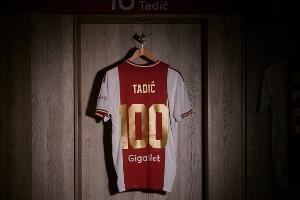 Душан Тадић постигао 100. гол у дресу Ајакса