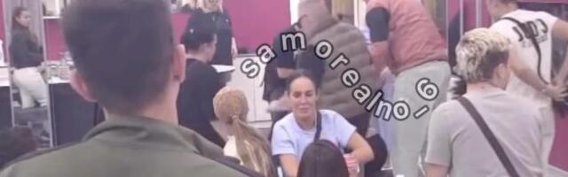 MASOVNA TUČA U ELITI 9! Asmin gurnuo Aneli, ona tresnula o pod, a onda je krenulo pesničenje: Ne zna se ko koga bije, voditeljka prestravljena kuka (VIDEO)