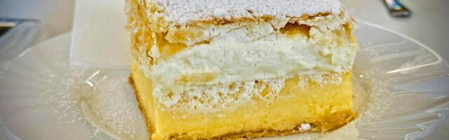 Kao iz poslastičarnice: Krempita za koju će vam svi tražiti recept, tajna je u ukusnom filu, topi se u ustima