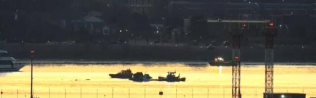 NEMA PREŽIVELIH u Vašingtonu? Izvučeno 27 tela iz aviona i 1 osobe iz helikoptera (FOTO, VIDEO)
