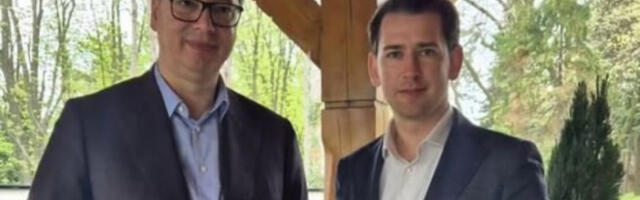 VUČIĆ SA BIVŠIM KANCELAROM AUSTRIJE Važan sastanak u okviru globalnog bezbednosnog foruma u Pragu