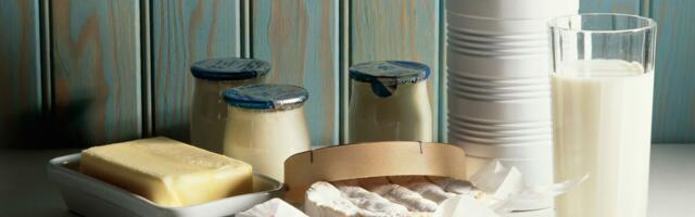 Izbacite ih iz frižidera momentalno: Tri mlečne namirnice koje uzrokuju nadutost i zapušavaju arterije