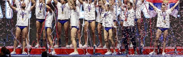 Koje vaterpoliste je Savez nazvao "bivšim reprezentativcima"? Na listi trofejni sportisti i miljenici nacije