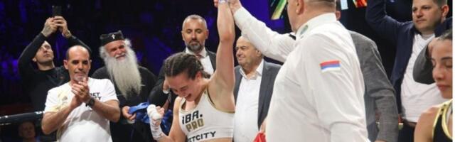 Sara Ćirković osvojila profesionalnu titulu prvaka sveta!