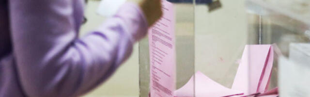 Отворена бирачка места на изборима за скупштину привремених приштинских институција