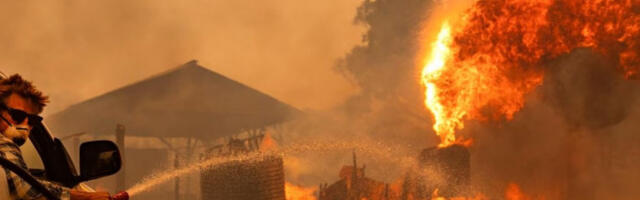 Опасни дани за Аустралију: Викторија проглашена зоном катастрофе
