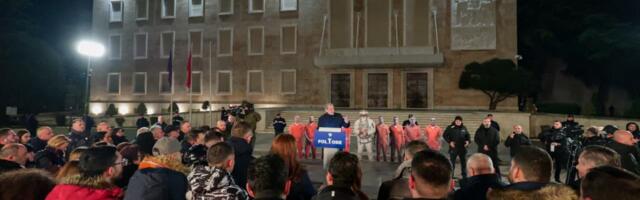 Demonstranti u Tirani traže ostavku Edija Rame