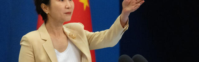 Кинески изасланик хитно путује на Блиски исток