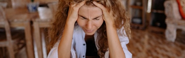 GLAVOBOLJA JE ZNAK UPOZORENJA! Ruski neurolog otkriva zablude o migreni i lekovima