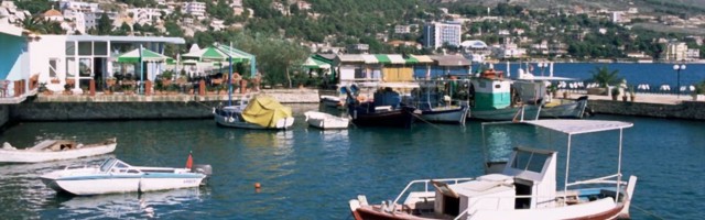 Srbi ni ove godine ne odustaju od letovanja u Albaniji i kažu da je ovo najlepša plaža