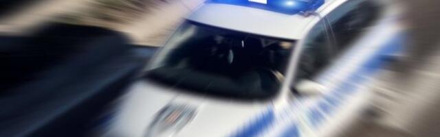 DRAMA NA BEOGRADSKIM ULICAMA: Pijani muškarac ušao u taksi, na Brankovom mostu isterao taksistu iz vozila....