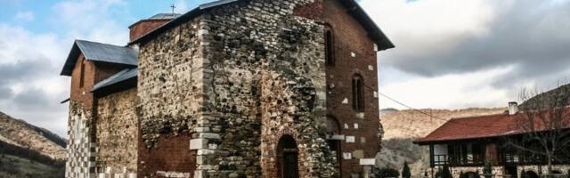 Manastir u centru sukoba nekada je krasilo "banjsko zlato"