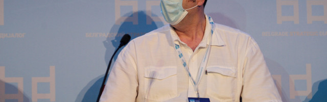 JANKOVIĆ: Maska ne škodi zdravlju, sprečava oboljevanje od Covid-19