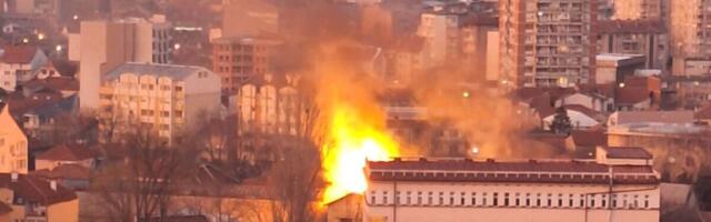 Požar u Nišu gori zgrada nekadašnje “Prosvete“