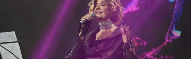 "Nisu mi dali da najavim oproštajni koncert": Lepa Lukić poručila da će pevati dok je živa