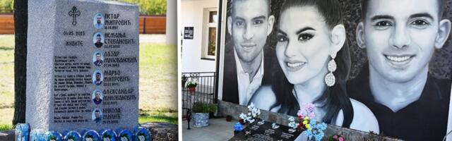 Bolna tišina u Malom Orašju i Duboni: Porodice žrtava sa suzama u očima polažu cveće mladima kojima je život tragično prekinut (FOTO)