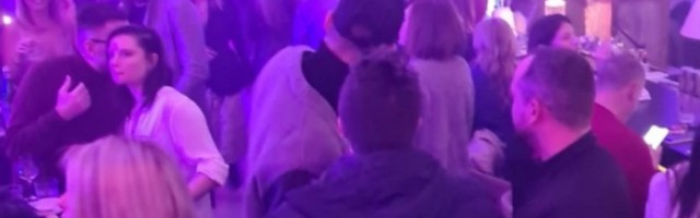 Pogledaj, dr Kon! Vučićev kafedžija napravio KORONA PARTY i ugrozio živote ljudi! (VIDEO I FOTO)