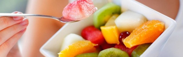Voće za večeru, da ili ne - evo šta kažu nutricionisti na ovu dilemu