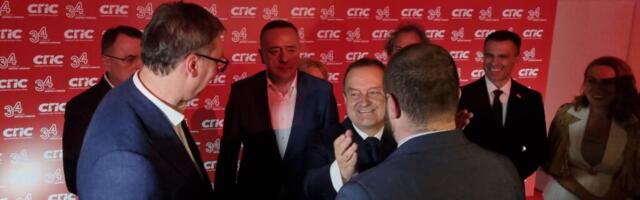 SPS i SNS ponovo zajedno: Ranjeni lavovi se osećaju manje ugroženo kada su skupa