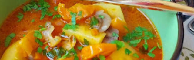 Čorba koju će i gurmani obožavati: Spremaćete je i kada post prođe, zasitno i ukusno jelo koje nema konkurenciju