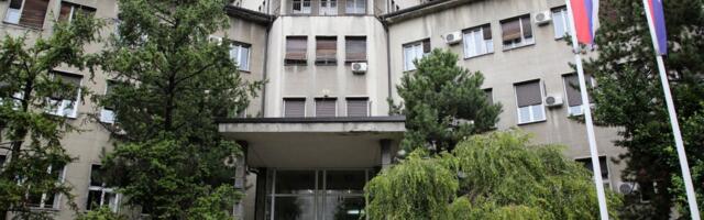 Studenti blokirali Dekanat Medicinskog fakulteta: Tvrde da su pronađeni listići pogrešne boje na izborima