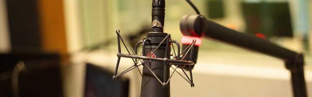 Radio Zrenjanin dobio 1,5 miliona dinara: Umesto informativnog programa, emituje narodnjake