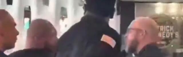 Haos na Mundijalu pred ključan duel: Američki policajci napali igrače i članove stručnog štaba Egipta! /VIDEO/