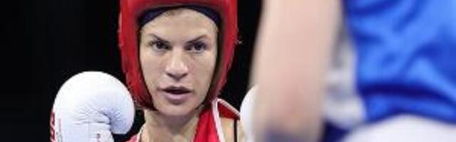 Српска боксерка Јелена Јанићијевић професионална шампионка Европе