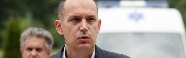 "U NAJGORE FAŠISTIČKO VREME SE TO NIJE DESILO!" Ministar Zlatibor Lončar osudio nasilje u Novom Sadu: "ZALAŽU SE DA SUTRA NEMA KO DA VAS LEČI"