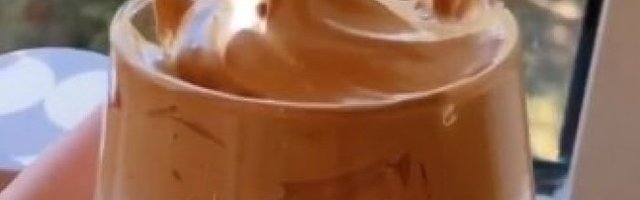 KAFA KOJA JE ZALUDELA SVET! Recept je jednostavan, a za potpuni uspeh potrebno je 400 POKRETA