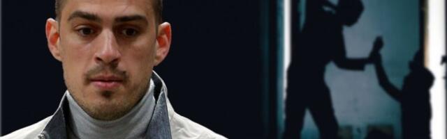 SNIMAK JEZIVOG NAPADA NA VUJADINA SAVIĆA! Javnost zgrožena potezom dvojice muškaraca! (VIDEO)