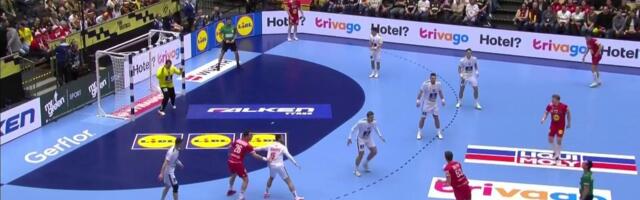 Milosavljev čuva Orlove: Sjajna odbrana!