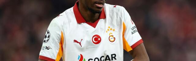 KOŠMARNA NOĆ ZA GALATU: Lang ostao bez dela prsta, a Osimen polomio ruku!