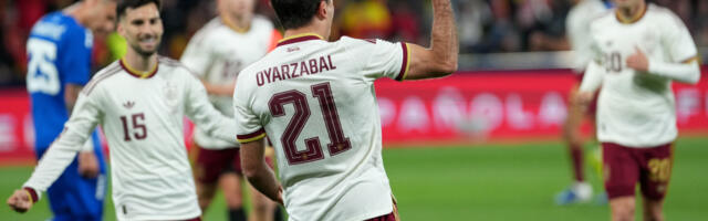 Španci poveli na "Keramici": Ojarzabal pokvario dobar start Srbije (VIDEO)