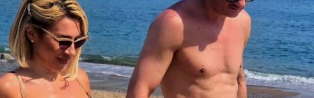 Nikad zaljubljeniji! Jovana i Tigar napustili Srbiju, skinuli se na plaži! Pokazali mišićava tela: "Moj heroj"