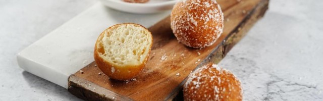Krofne sa rakijom se prave 15 minuta i nikad niste probali ništa slično - oduševiće vas recept