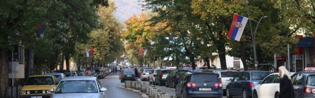 Protest zbog hapšenja srpskih mladića na Kosovu: „Policija Kurtilenda“, „Pustite nam decu“