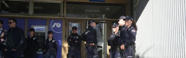 Trojici uhapšenih aktivista ukinuto zadržavanje