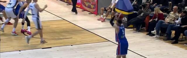 Ovo nam je trebalo! Momirov podiže ekipu trojkom u pravom trenutku